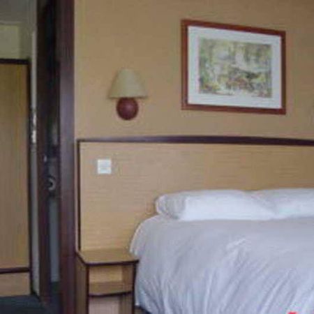 Campanile Dartford -South East London Hotel Bagian luar foto